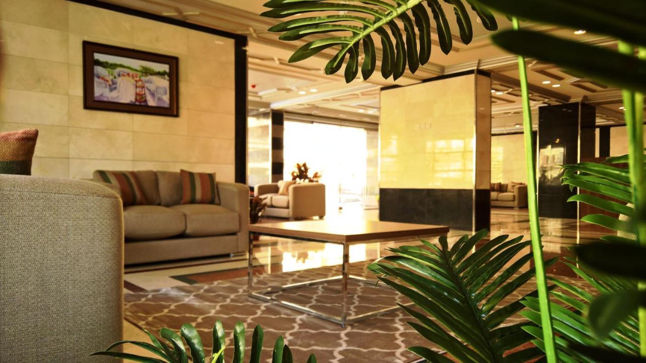 Gold Palace Serviced Apartments Dzsidda Kültér fotó