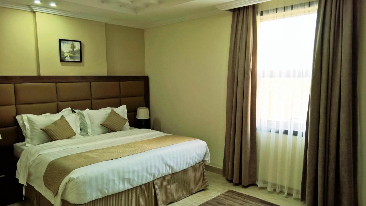 Gold Palace Serviced Apartments Dzsidda Kültér fotó